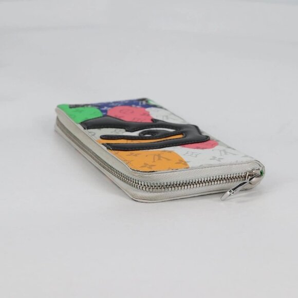 LOUIS VUITTON Monogram LV Portrait Zippy Wallet Vertical M82590 LV Auth 127987M - Picture 7 of 16